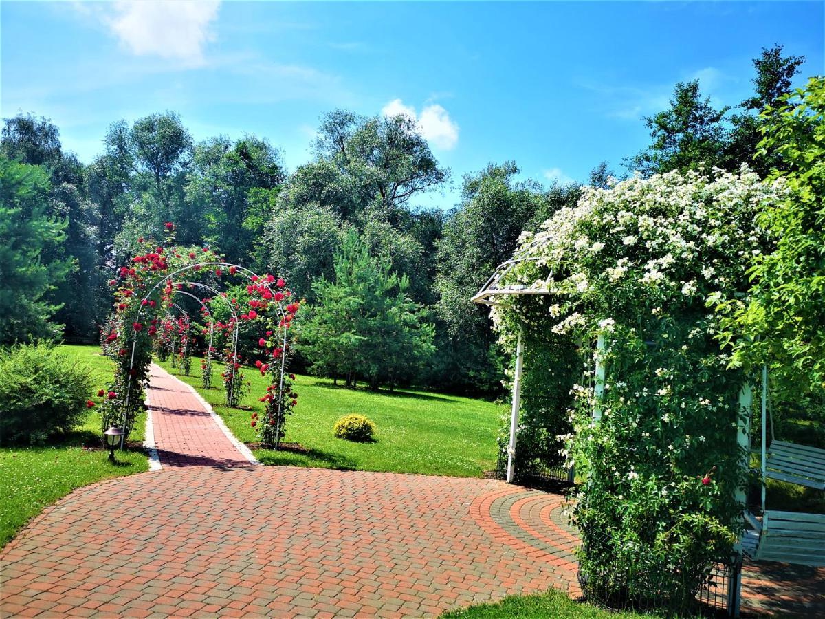 Zupe Pension Radailiai Buitenkant foto