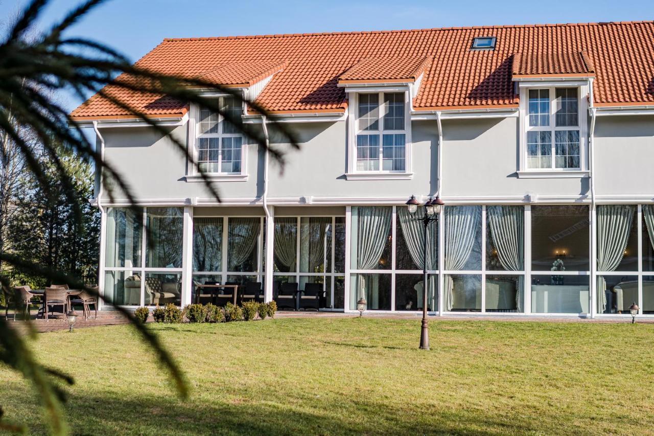 Zupe Pension Radailiai Buitenkant foto