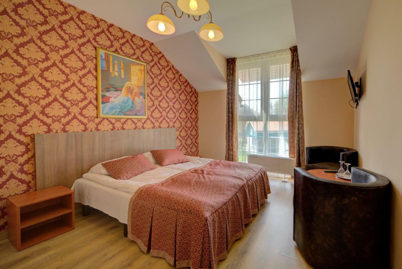 Zupe Pension Radailiai Buitenkant foto